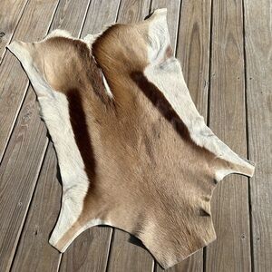 Rustic Antelope Brown and Cream Animal Pelt Hide Rug 43”x27”